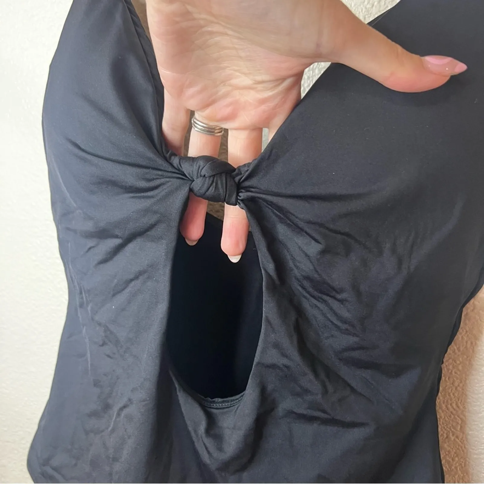 Andie black Santorini twist keyhole one piece swimsuit NEW XL - Image 4