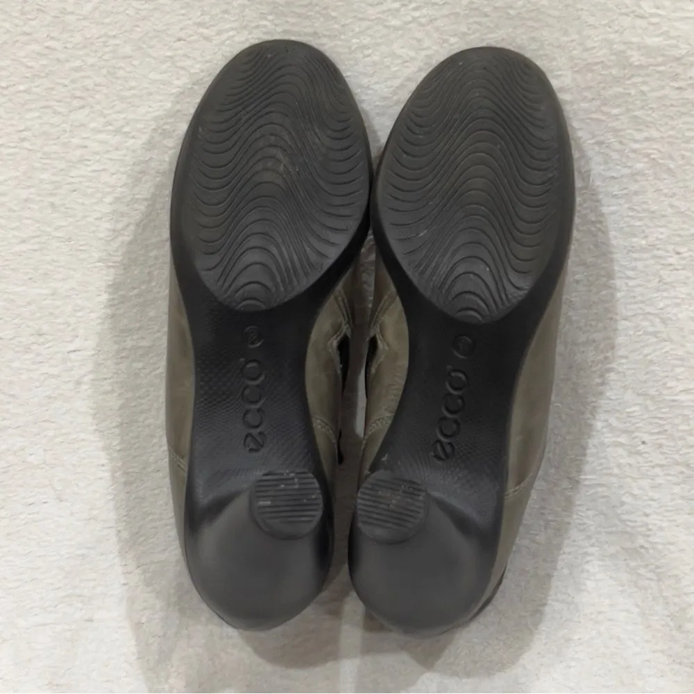 Ecco Gray Leather Ankle Heel Bootie EU39 - Image 11