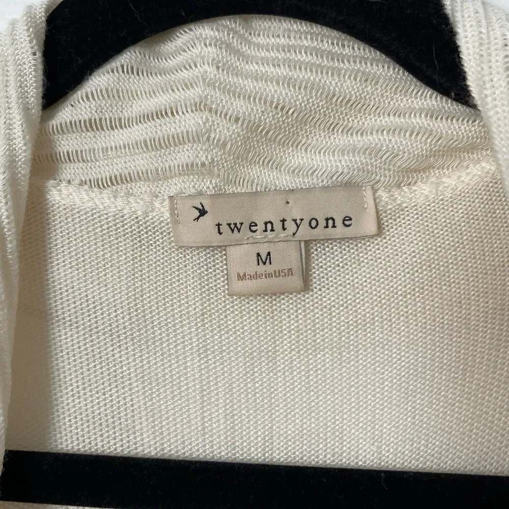 Forever 21 Waterfall Open Sweater Vest - Size M - Image 2