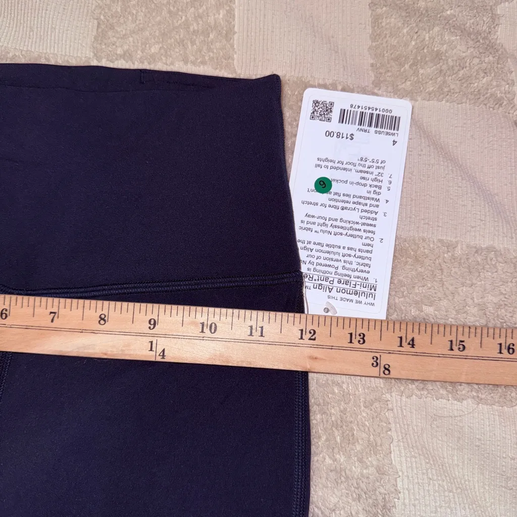 NWT Lululemon Align High-Rise Mini-Flared Pant 32"
True Navy size 4 - Image 4