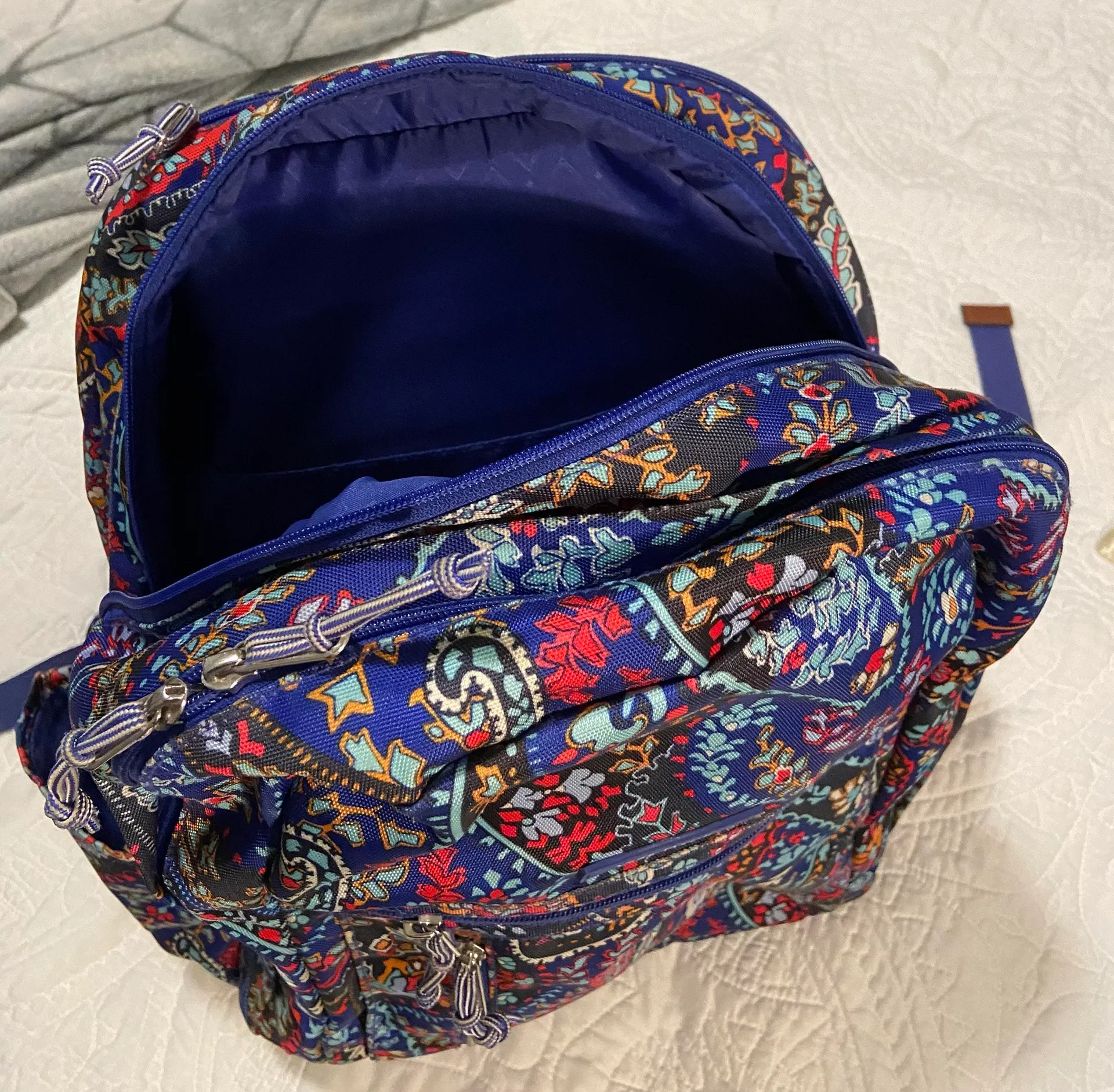 Vera Bradley Backpack - Image 5