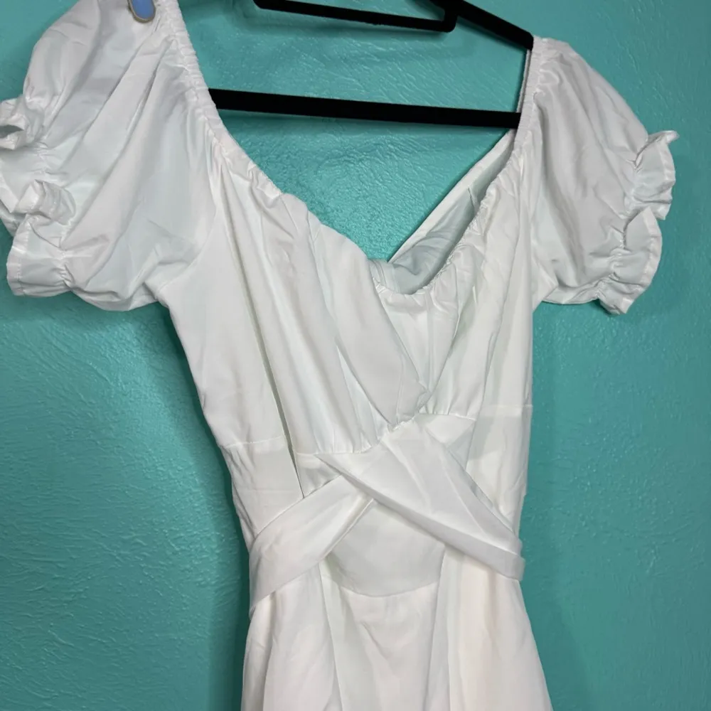 LYANER Women's Off Shoulder Wrap Tie Up Back Ruffle Short Sleeve Romper Bridal White Size L - Image 2