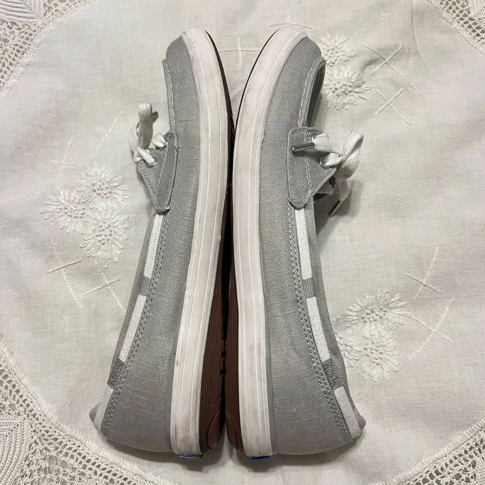 Keds Slip On Canvas Shoes Loafer Boat Shoe Woman’s Size 8 Gray Silver Casual - Image 9