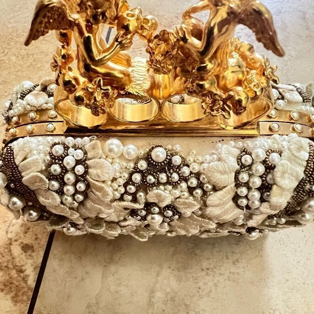 Alexander McQueen Runway Faux Pearl Cherub Ivory Knuckle Duster Clutch Purse - Image 11