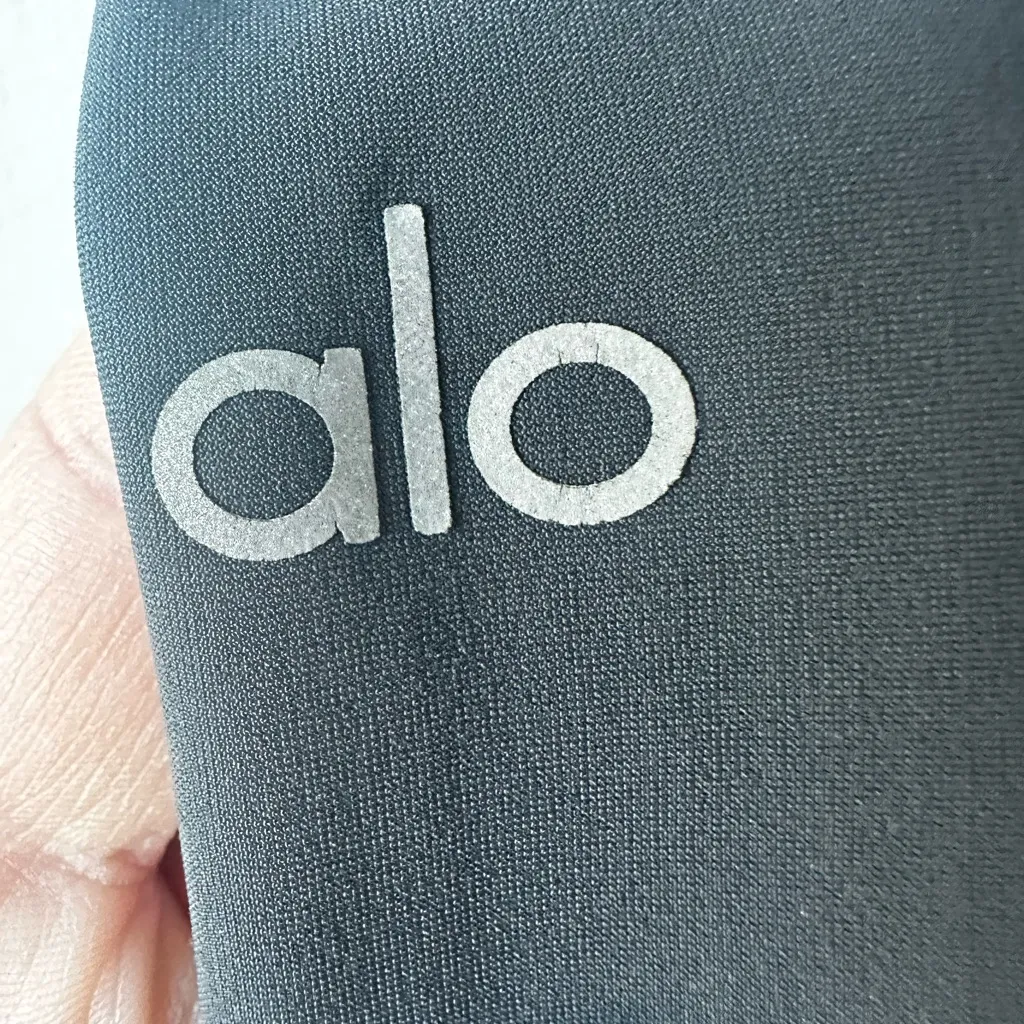 Alo Yoga Women's Gray High Waisted Ripped Warrior Leggings - Image 8