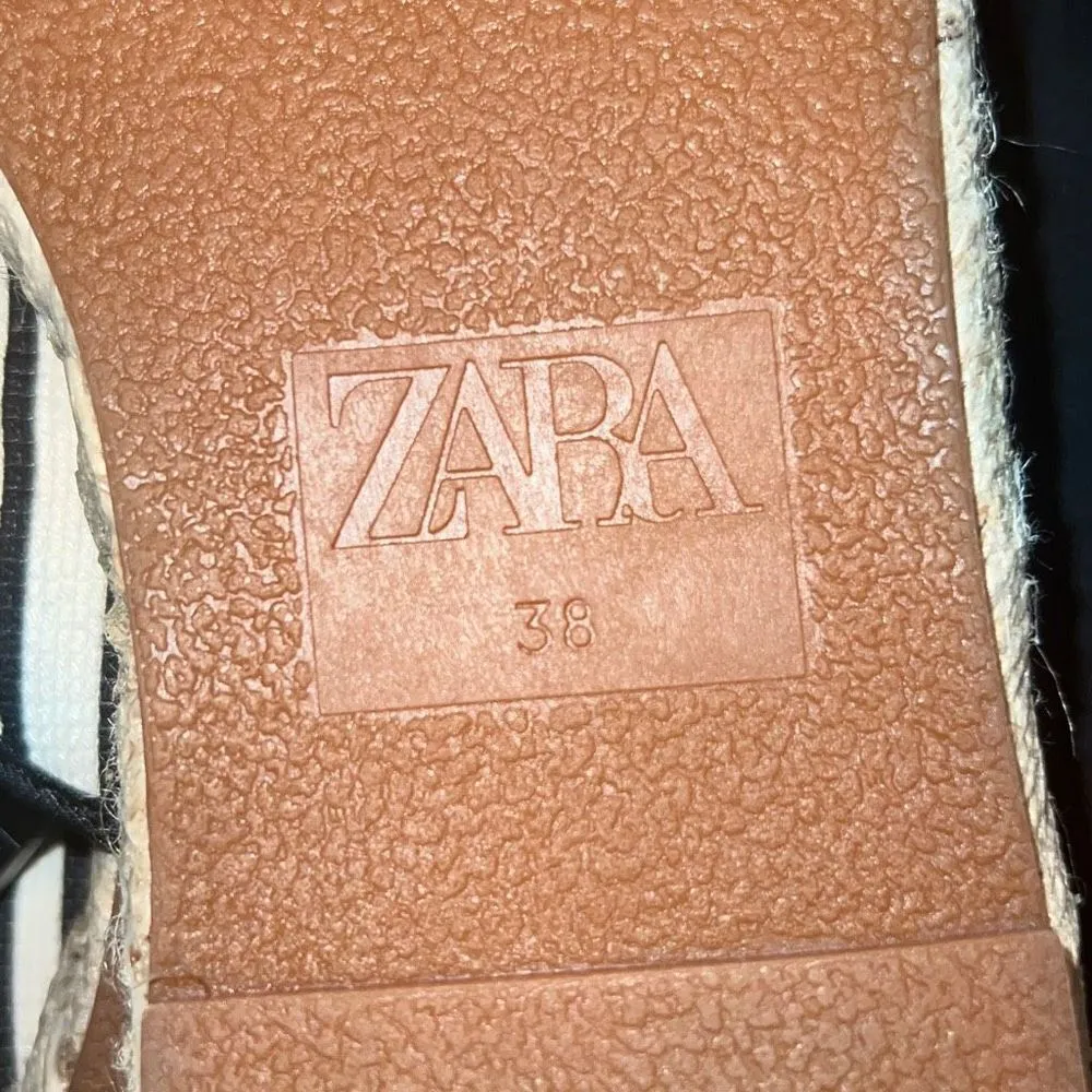 ✨Zara Cream Low Heel Fabric Mule Flats✨ - Image 8