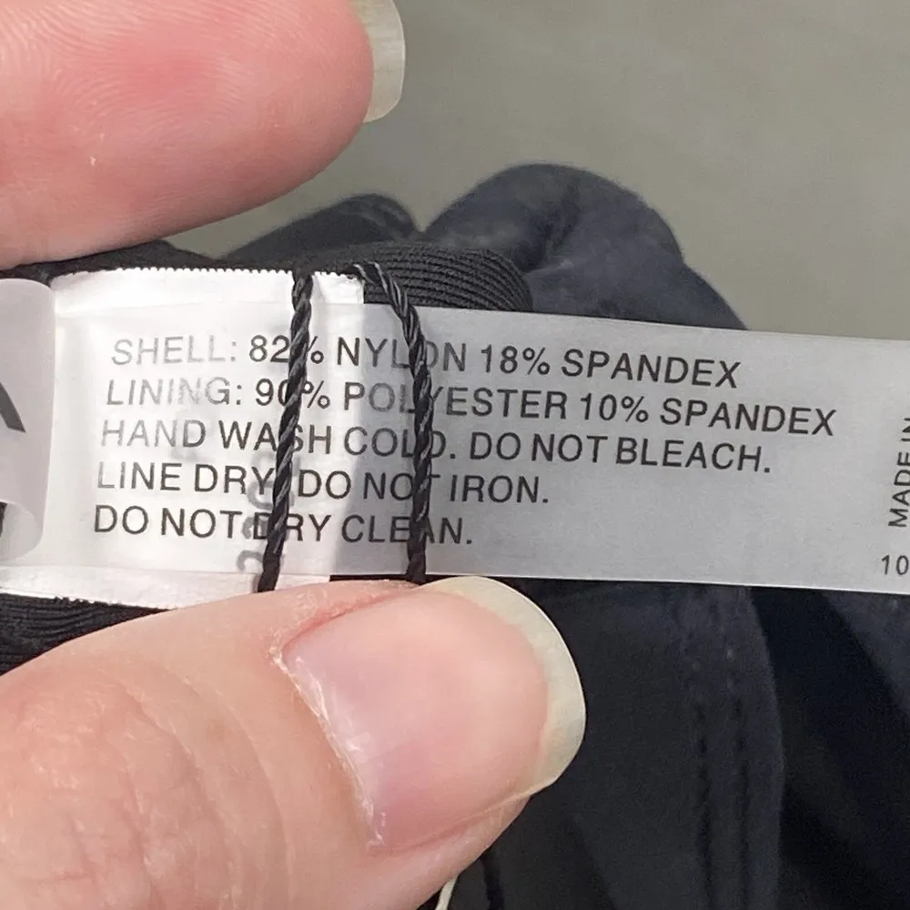 NWT Aqua Eve Womens Medium One Piece Swimsuit Black Cut Out Bow Adjustable Strap - Image 6