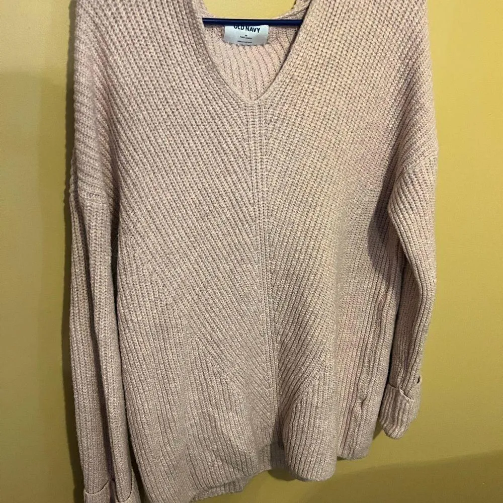 Old navy medium tunic top - Image 4