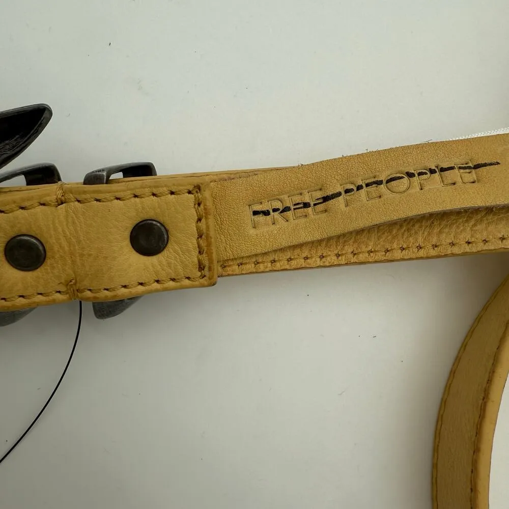 Free People Billie Leather Belt Yellow Size S/M Asymmetric Buckle Western NWOT - Image 6