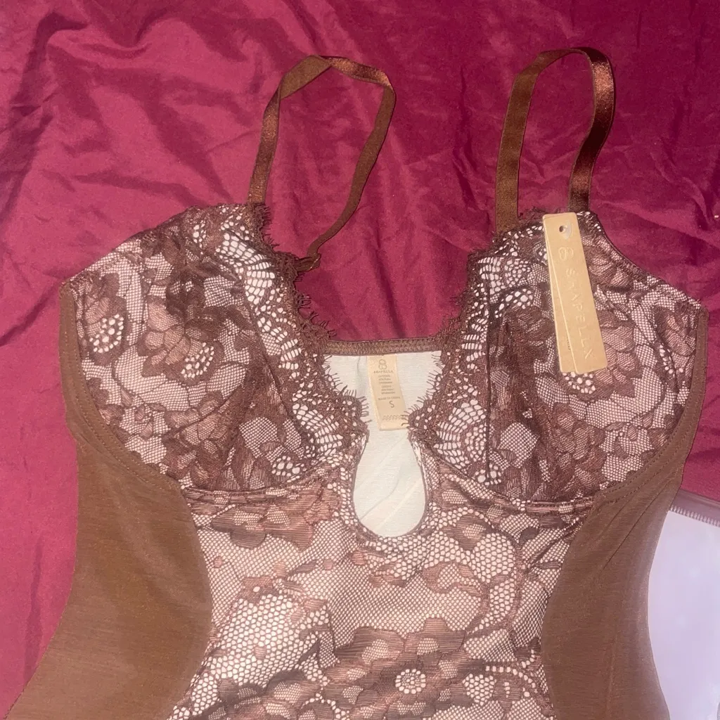 SHAPELLX Shapewear for Women Tummy Control Lace Bodysuit Brown - Image 8
