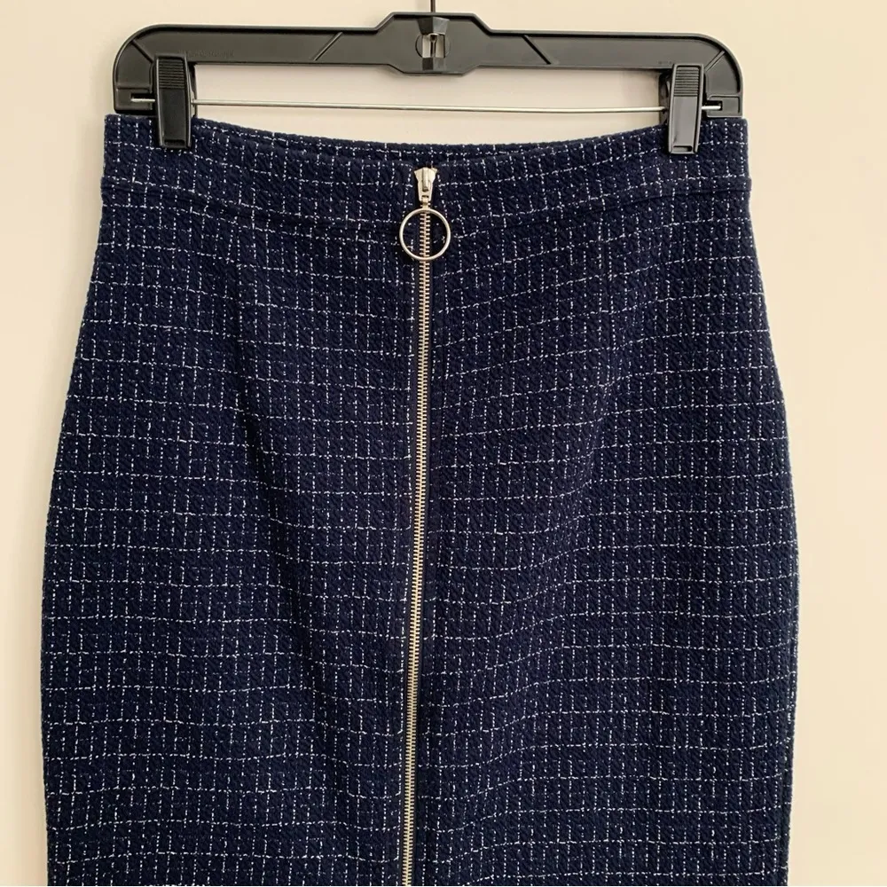 EUC  Maeve Plaid Hoop Zipper Knit Pencil Skirt Size S - Image 8