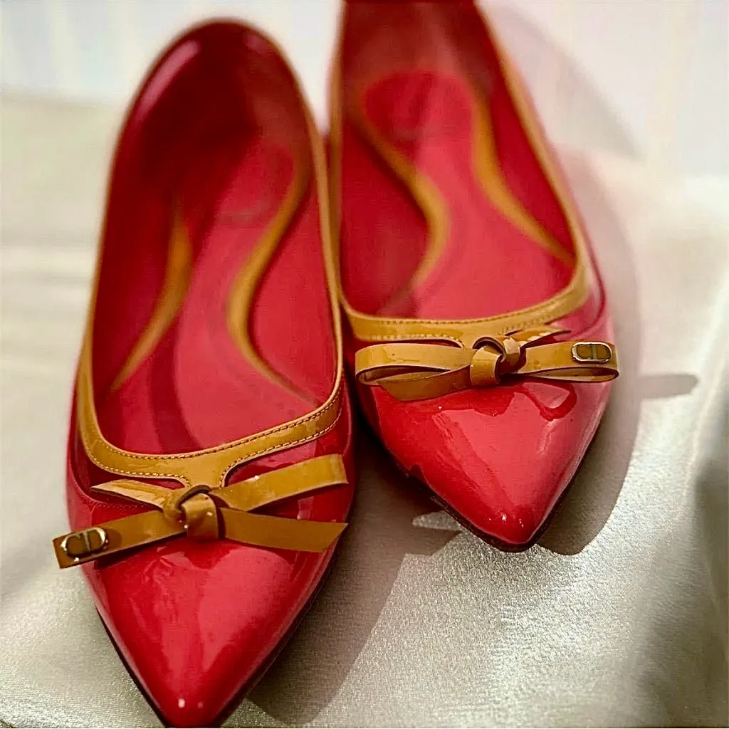 Christian Dior 38 US 7.5 Patent Leather Ballet Flats Bow Pointed Coral Pink‎ - Image 4