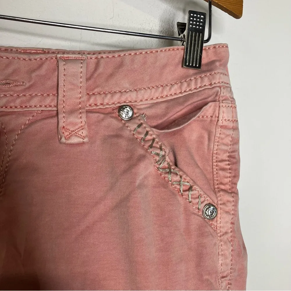 Rock Revival peach‎ shorts size 28 - Image 4
