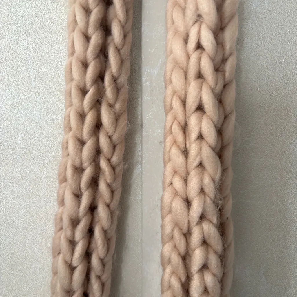 Coco + Carmen Blush knit braided scarf NWT - Image 3