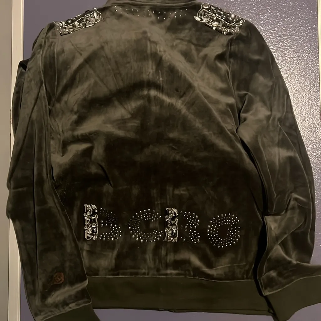 BCBG MAXAZRIA Velour Jacket & Pant Set Jeweled Rhinestone Size L  Green - Image 15