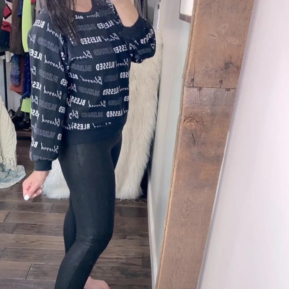 Rebellious One Blessed print sweatshirt size medium - Image 3