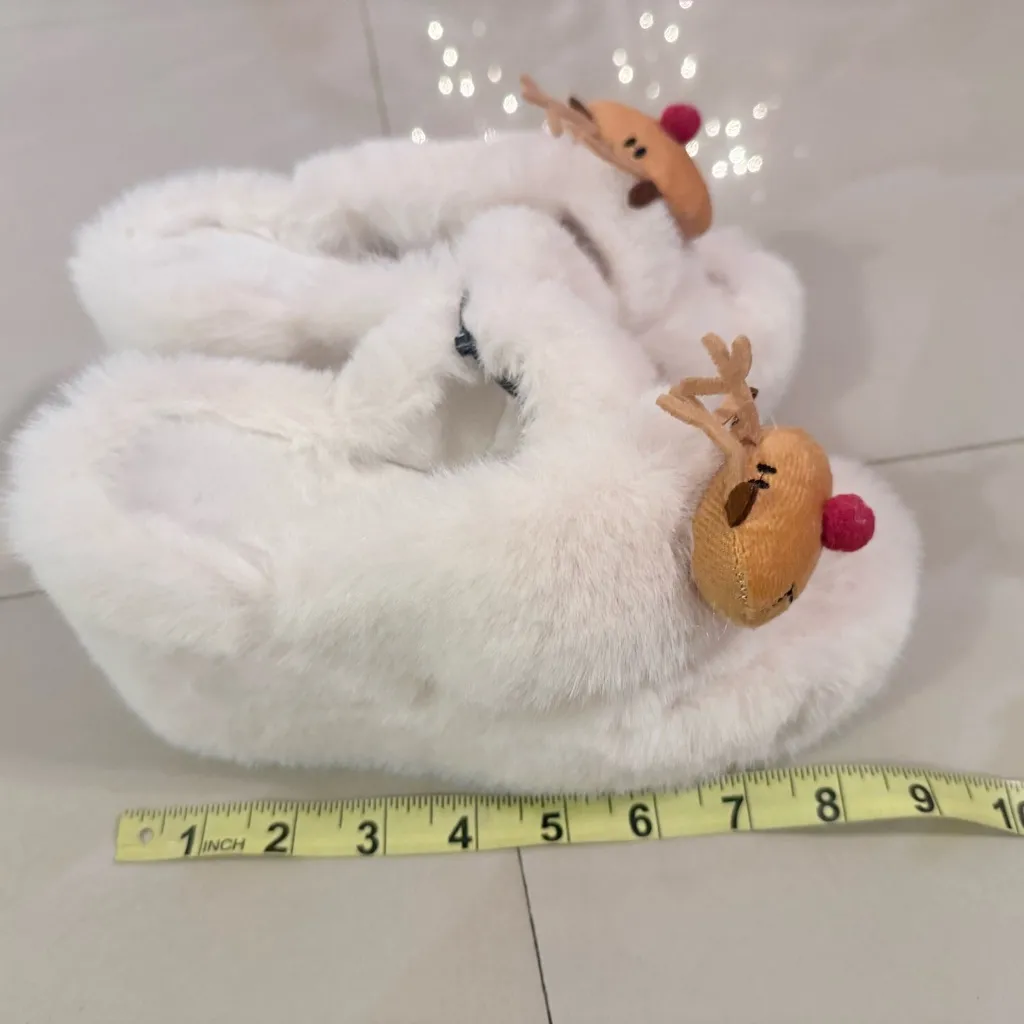 Women's Fluffy Reindeer Slippers - Image 9