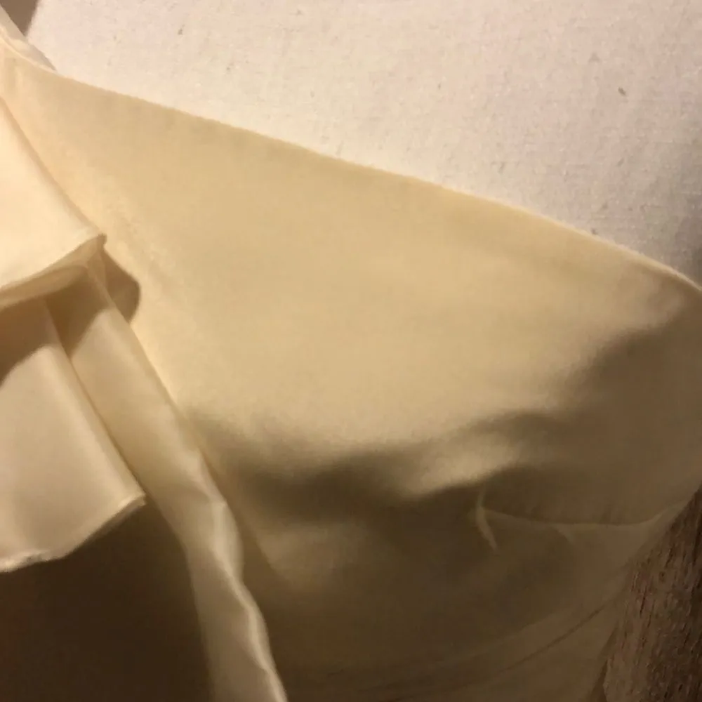 Marchesa Notte Ivory Silk One Shoulder Ruffle Mini Dress Size Small - Image 6