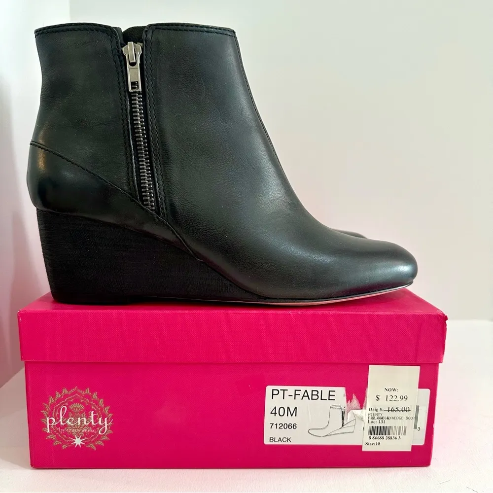 🆕 NWT  Zip Booties - Size 10 - Image 2