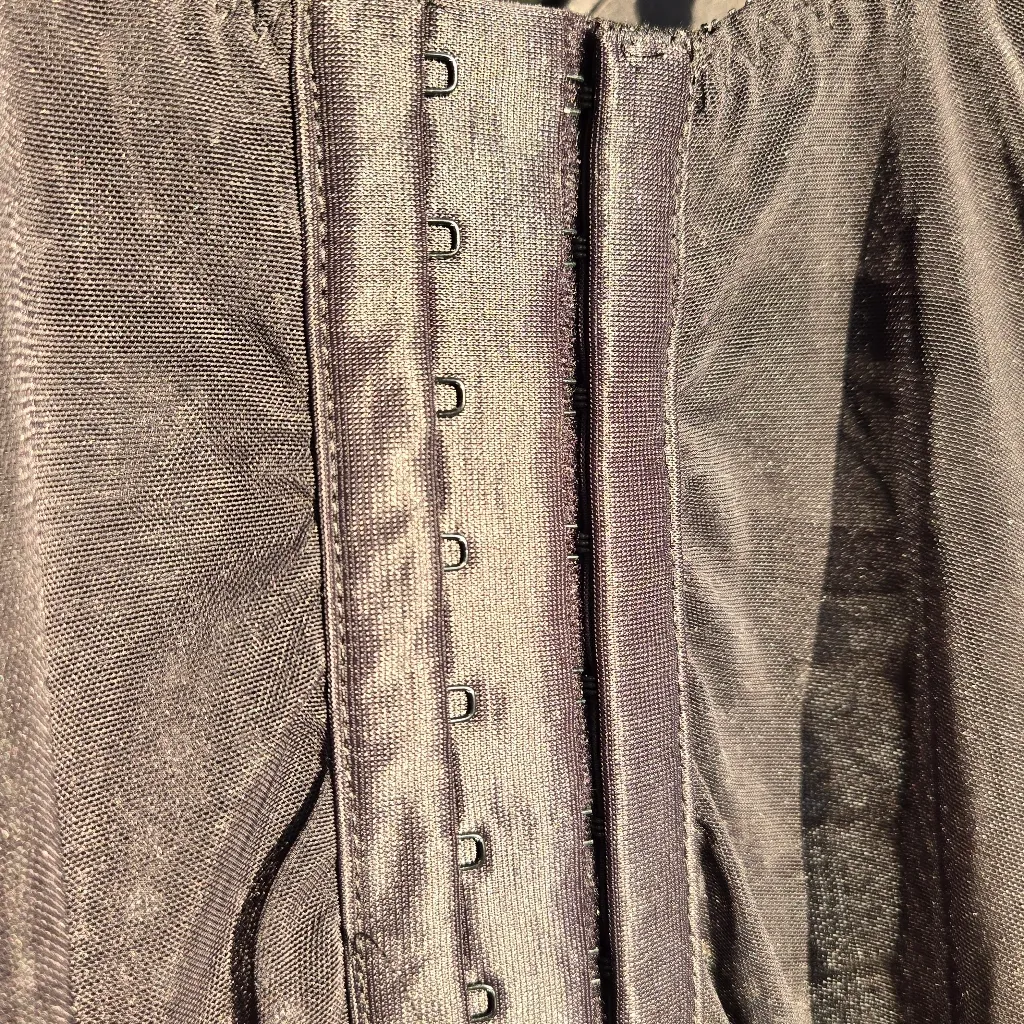 NEW VS Sexy Little Things Black Pink Corset 36C - Image 6