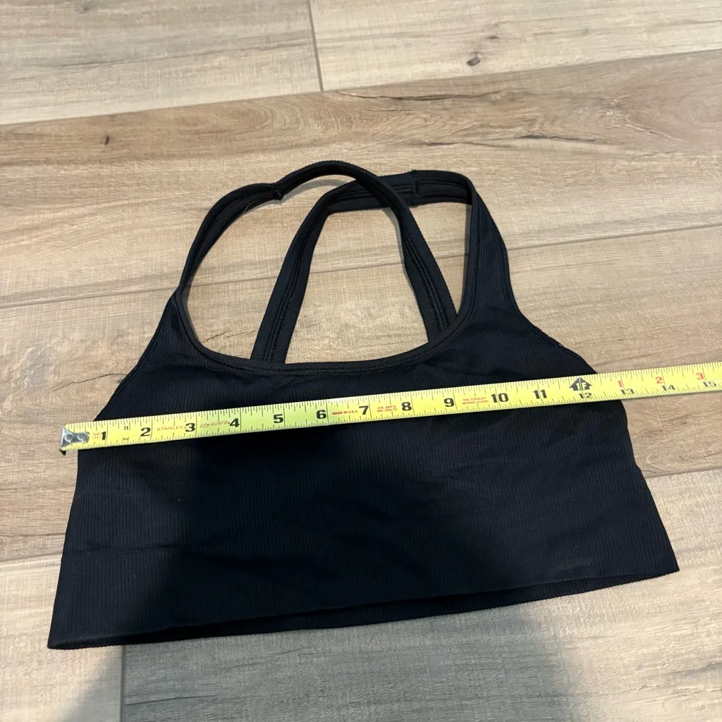 Athleta ribbed Strappy back sports bra black size medium - Image 5