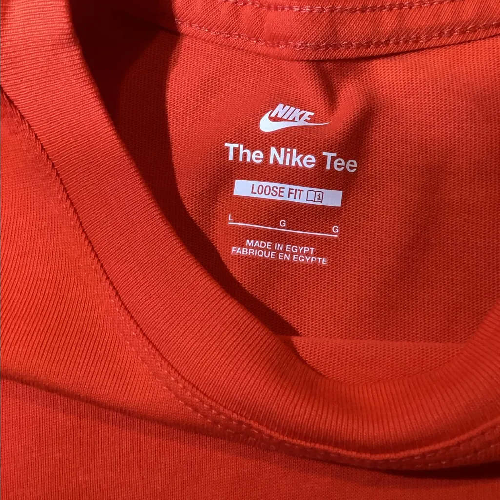 NIKE Bold Red Loose Fit T-Shirt – Men’s‎ Size L – NWT - Image 2
