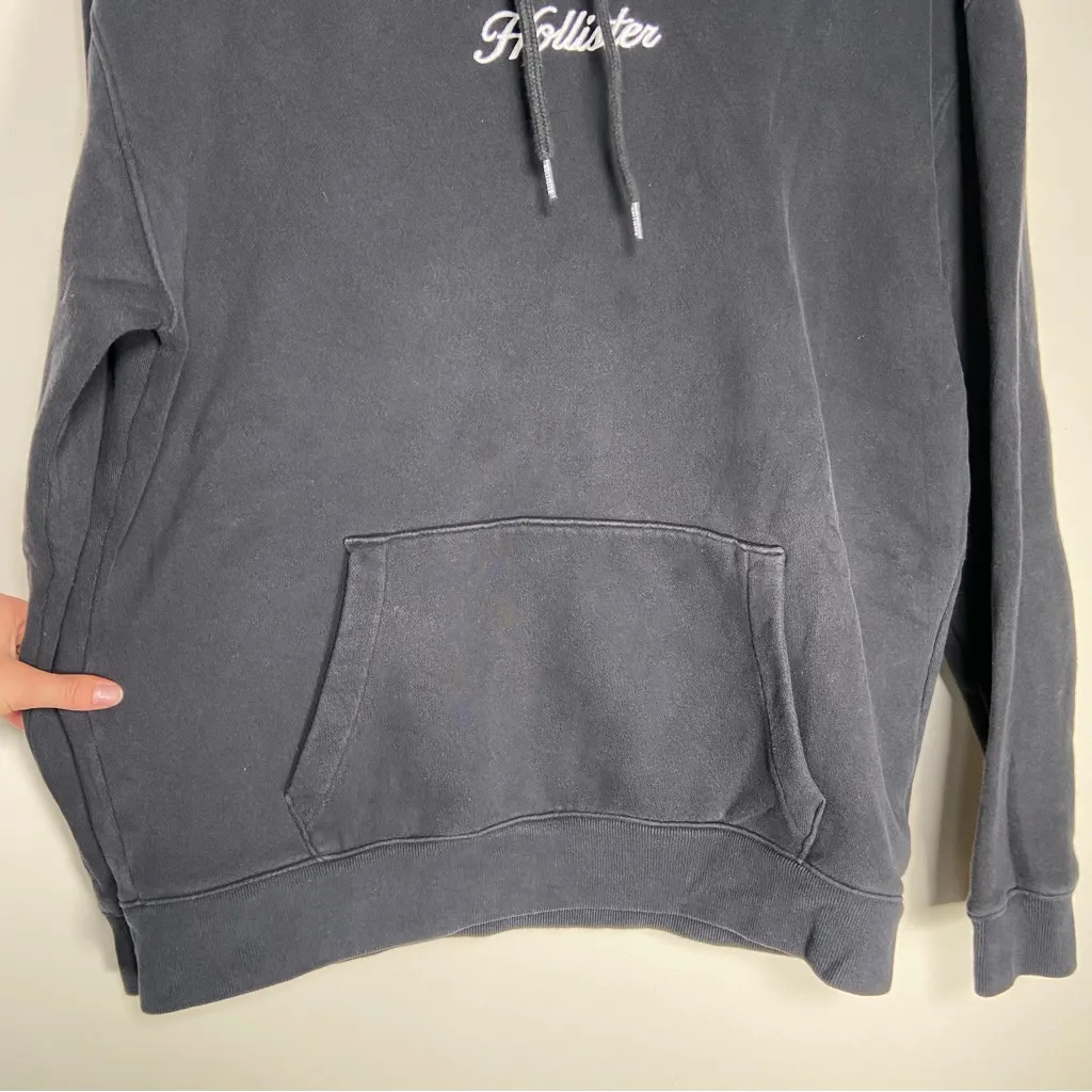 Hollister Black Hoodie Logo Oversized Cotton Minimal Comfy Loungewear Size L - Image 3