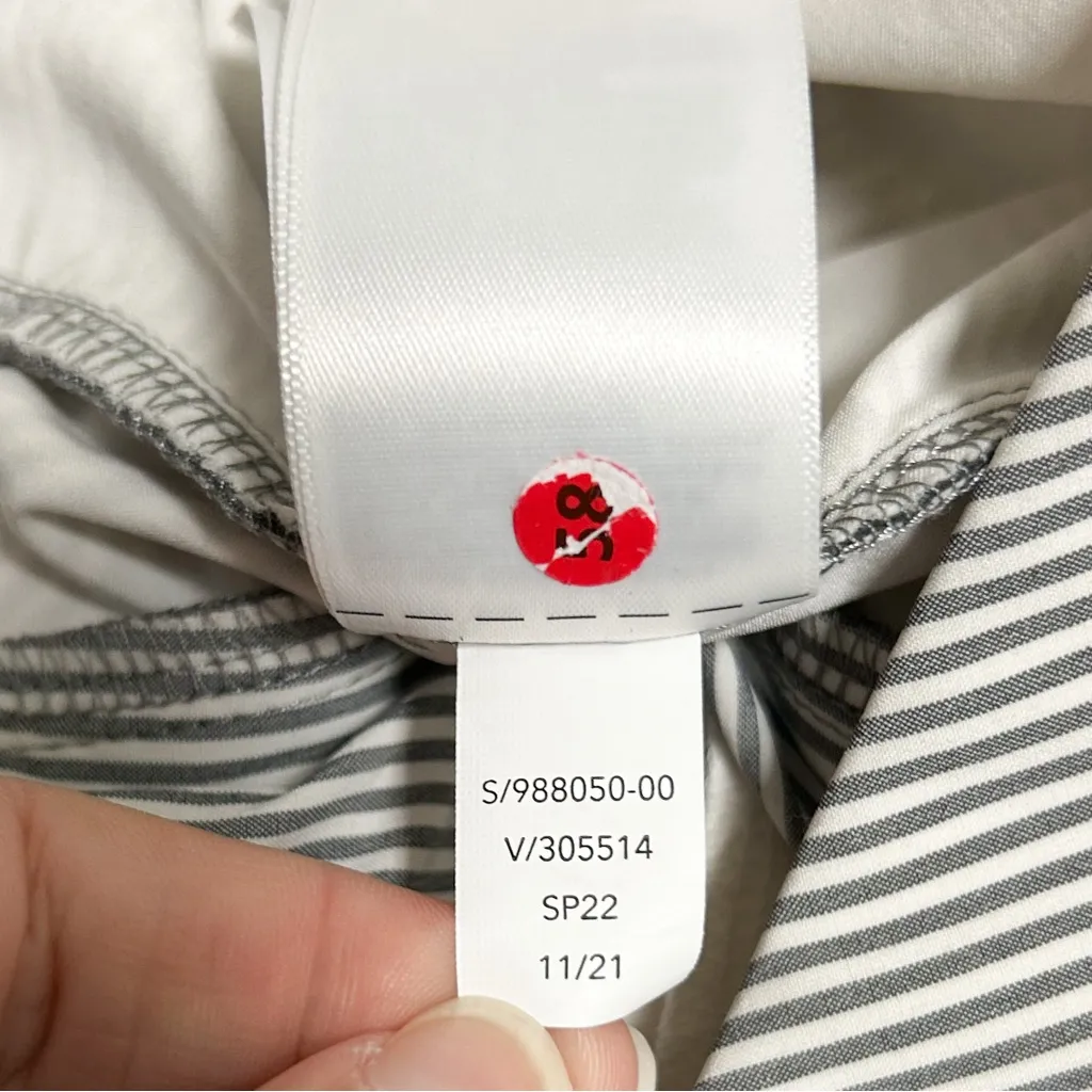 Athleta Gray Off White Stripe Brooklyn Ankle Pant Pull On Stretch Tapered 4 - Image 11