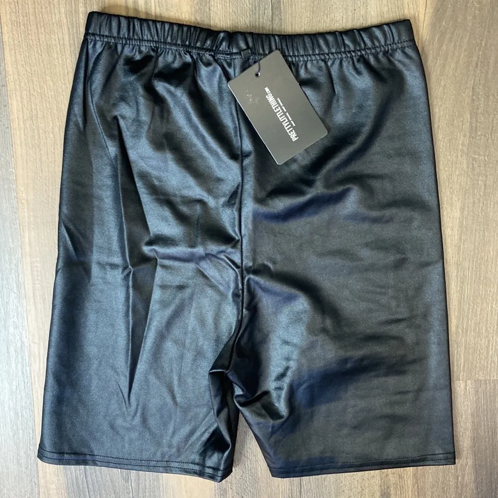 PrettyLittleThing Scuba Wet Look Cycle Shorts Size 12 NWT - Image 38