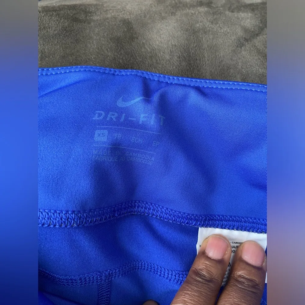 Nike Dri Fit Leggings/Sports Wear - Image 3