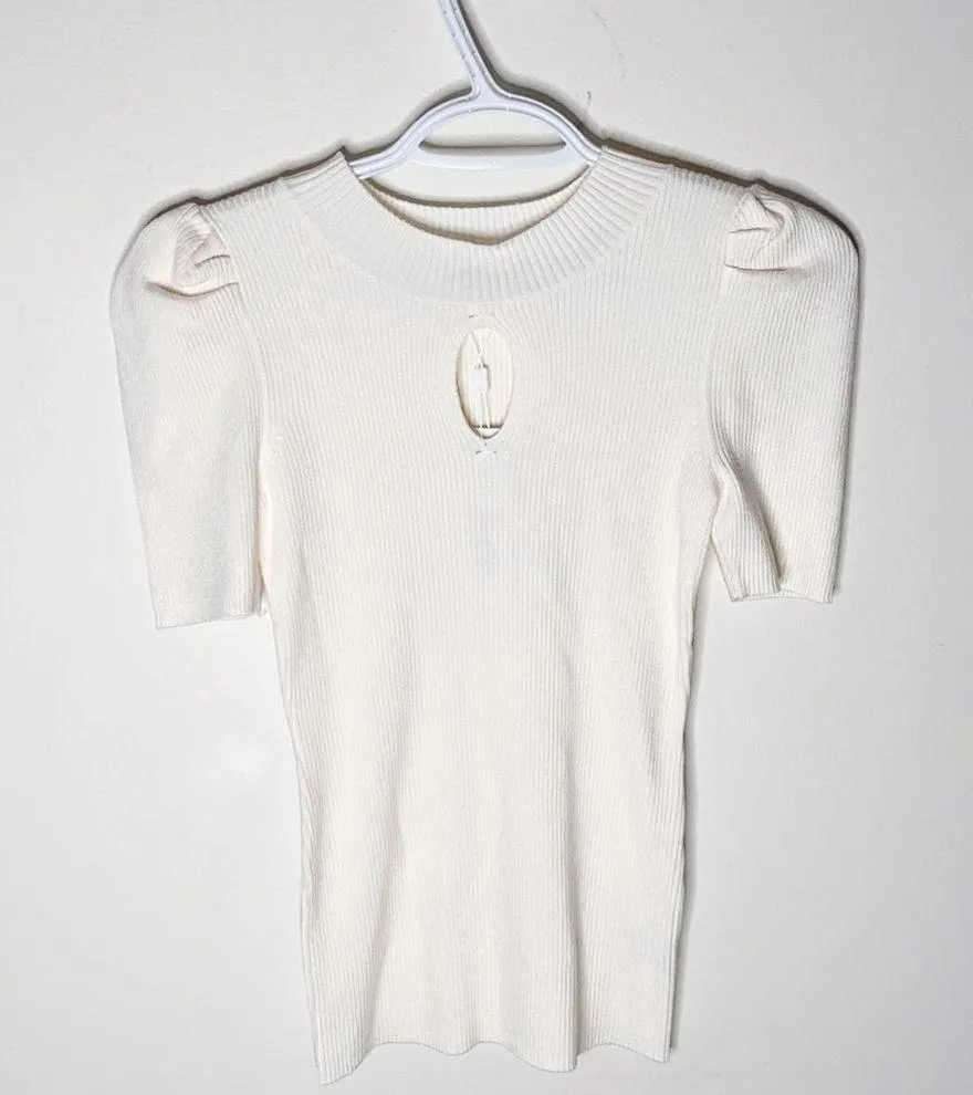 525 America puffed sleeve keyhole cream sweater sz XS - Image 2