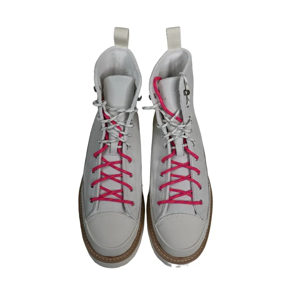 Converse Gender Inclusive Chuck Taylor All Star High Top Sneaker Boot NEW - Image 4