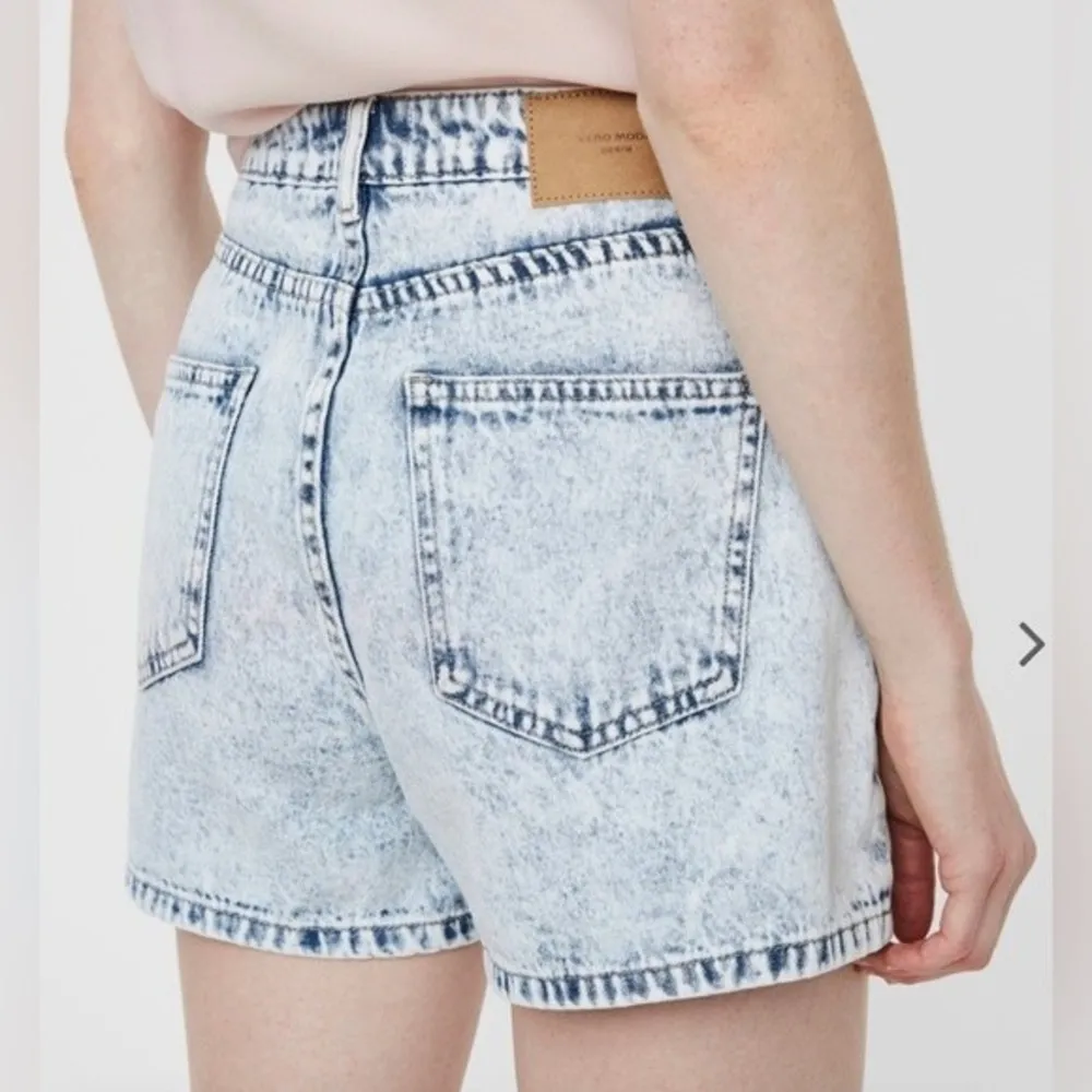 High Waisted Denim Jean Shorts - Image 3