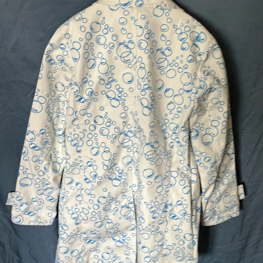 Coach: White & Blue Bubble Print Coat- Spring- 100% cotton - Image 13