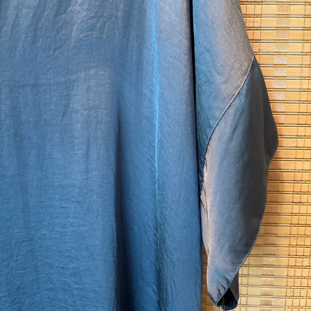 tutu & lilli Blue Short Sleeve Satin Knee - Image 3