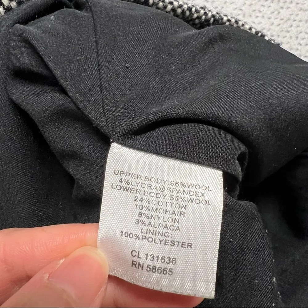 ⭐ Classics Entier Black Grey Short Sleeve Tweed Bodycon Dress with Pockets Sz 6 - Image 6