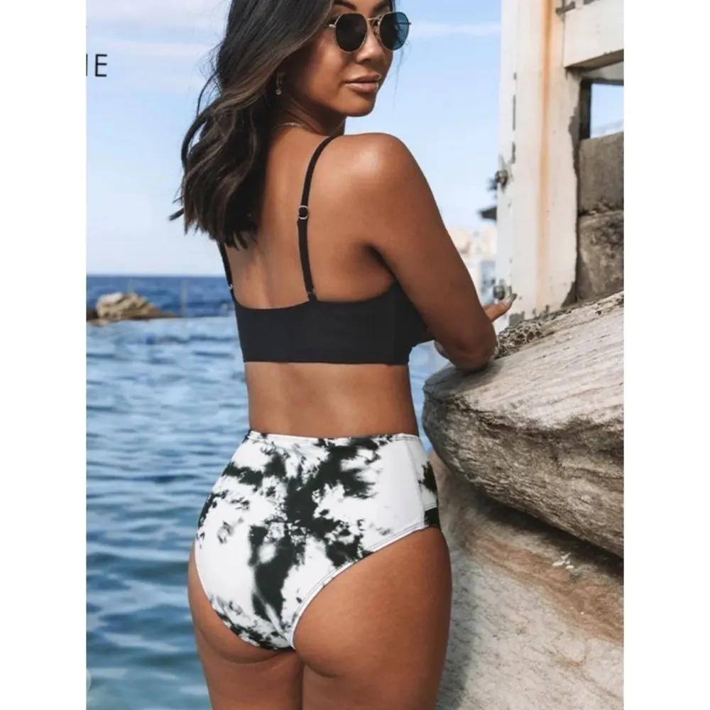 Cupshe Black & White Tie Dye Marble High Waist Bikini Bottoms Medium NWT - Image 2