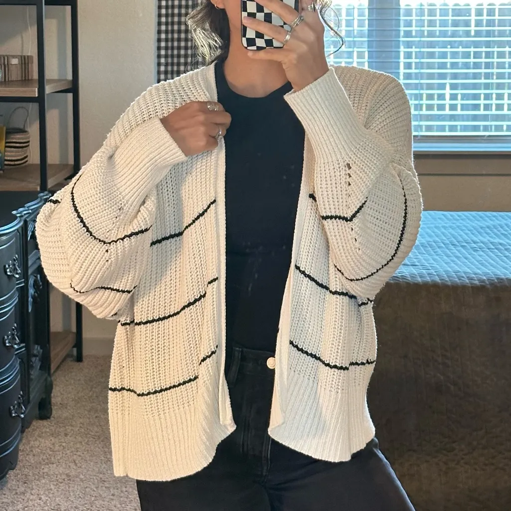 Gentle Fawn Chunky Knit Oversized Striped Cardigan Sweater Size Medium - Image 7