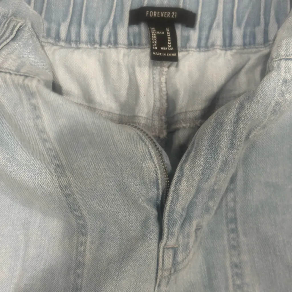 Forever 21 
Sky Blue Denim Pants - Image 9