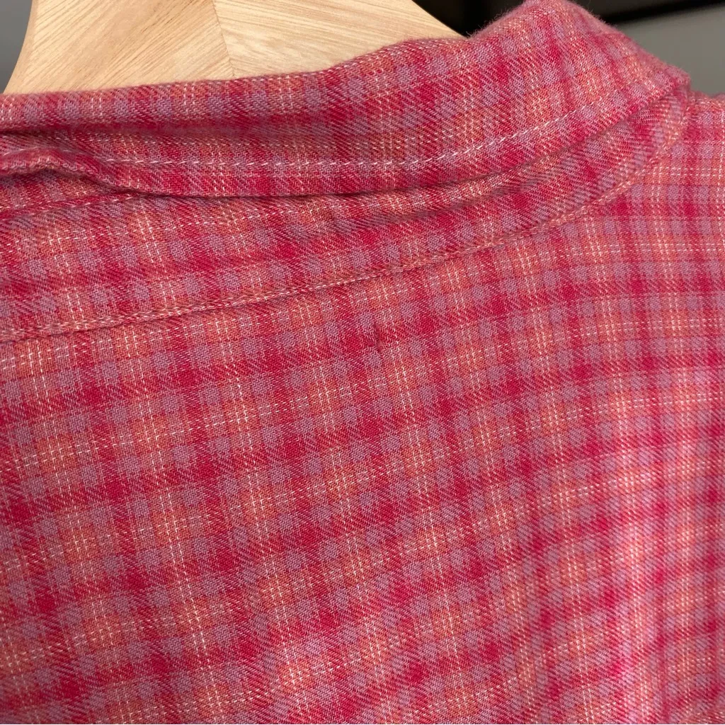 American Eagle Cropped Flannel Plaid Shirt - Image 2