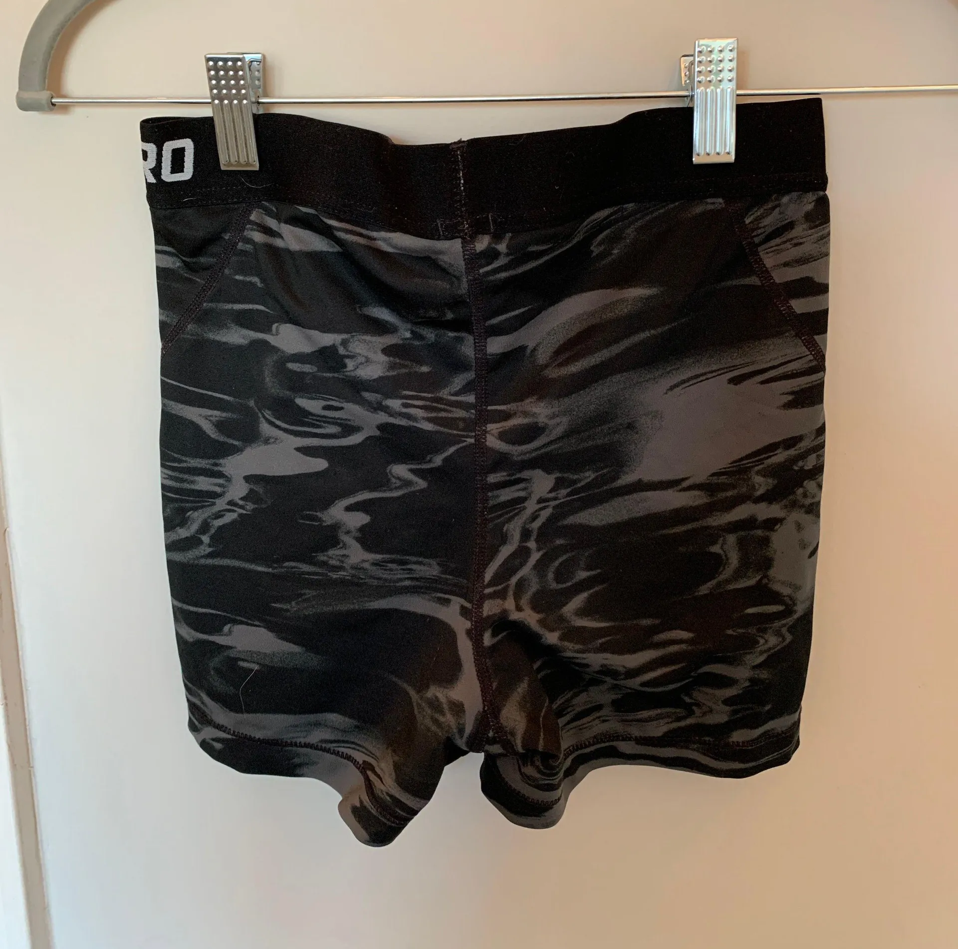 Nike shorts - Image 2