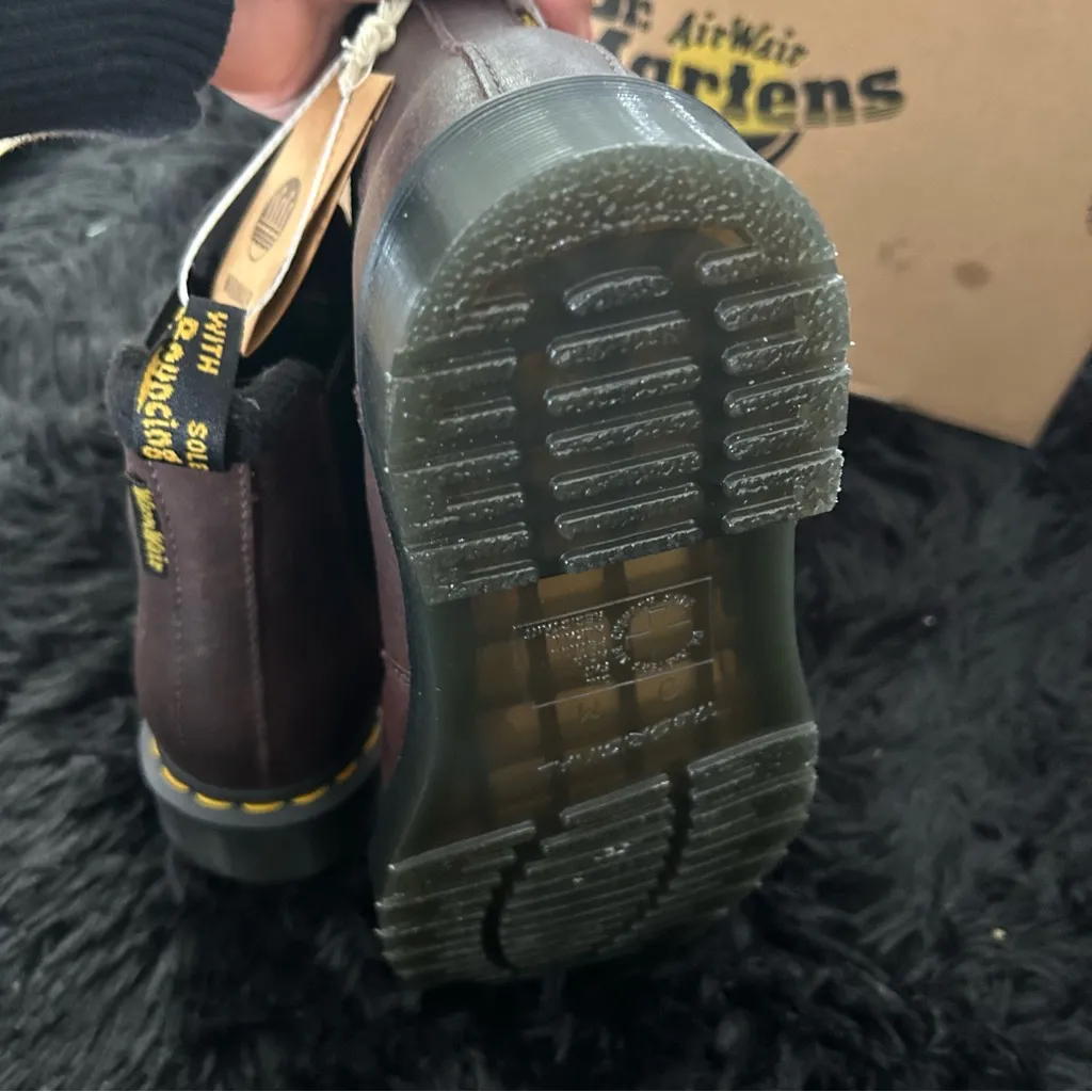 DR MARTENS 2976 brown leather ankle Chelsea boots booties shoes women’s 7 new - Image 5