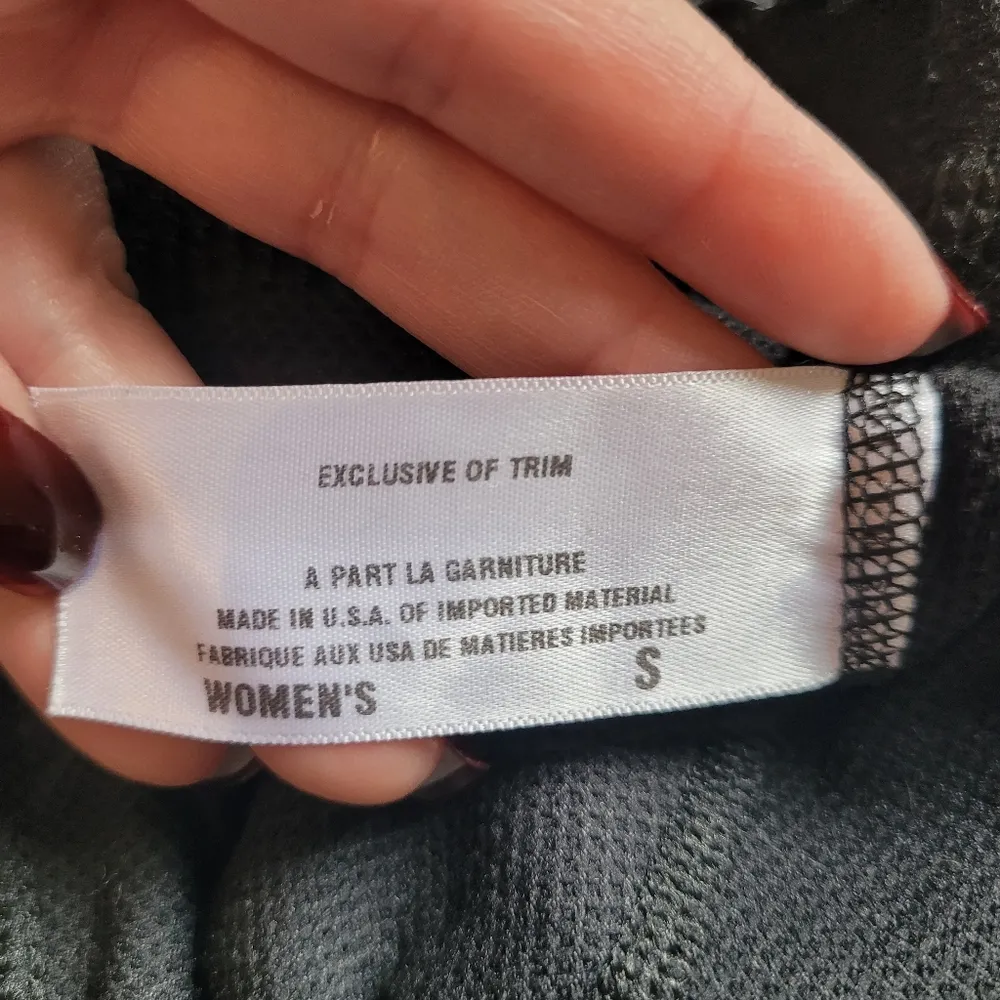 Patagonia Black Performance Baselayer Capilene Leggings - Image 10