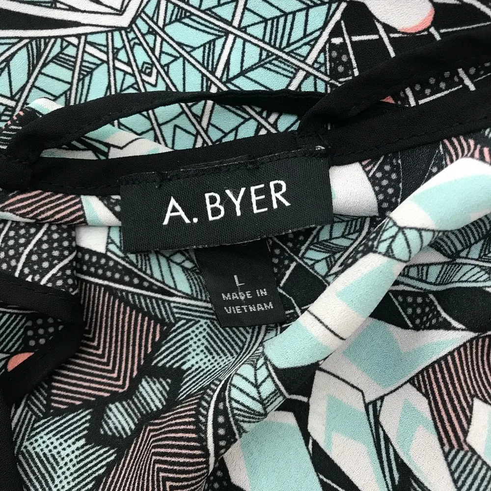 A. Byer Multicolor Short Sleeve Blouse Size L - Image 5