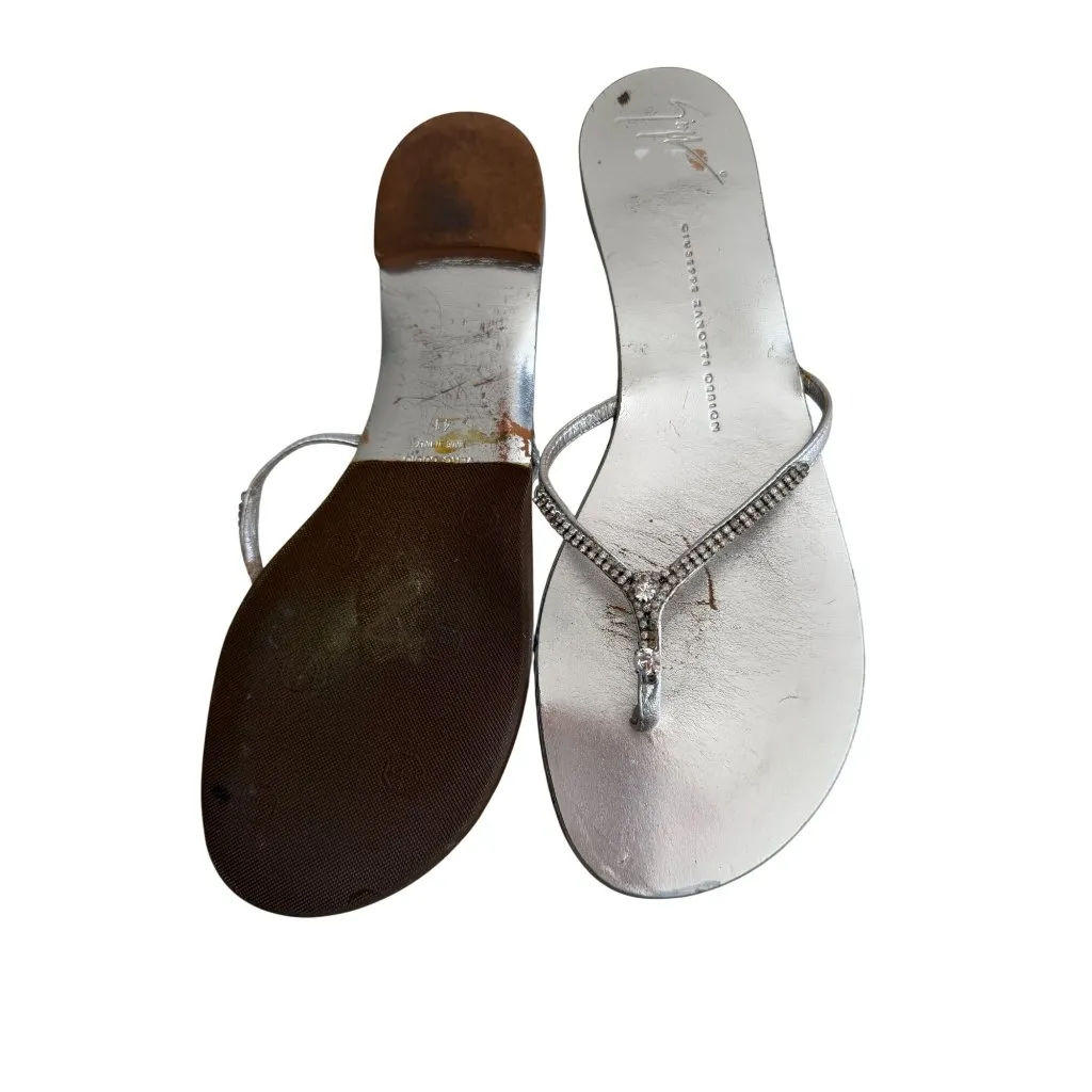 GIUSEPPE ZANOTTI Silver Rhinestone Flip Flops Sandals Size 41 / US 11 - Image 3