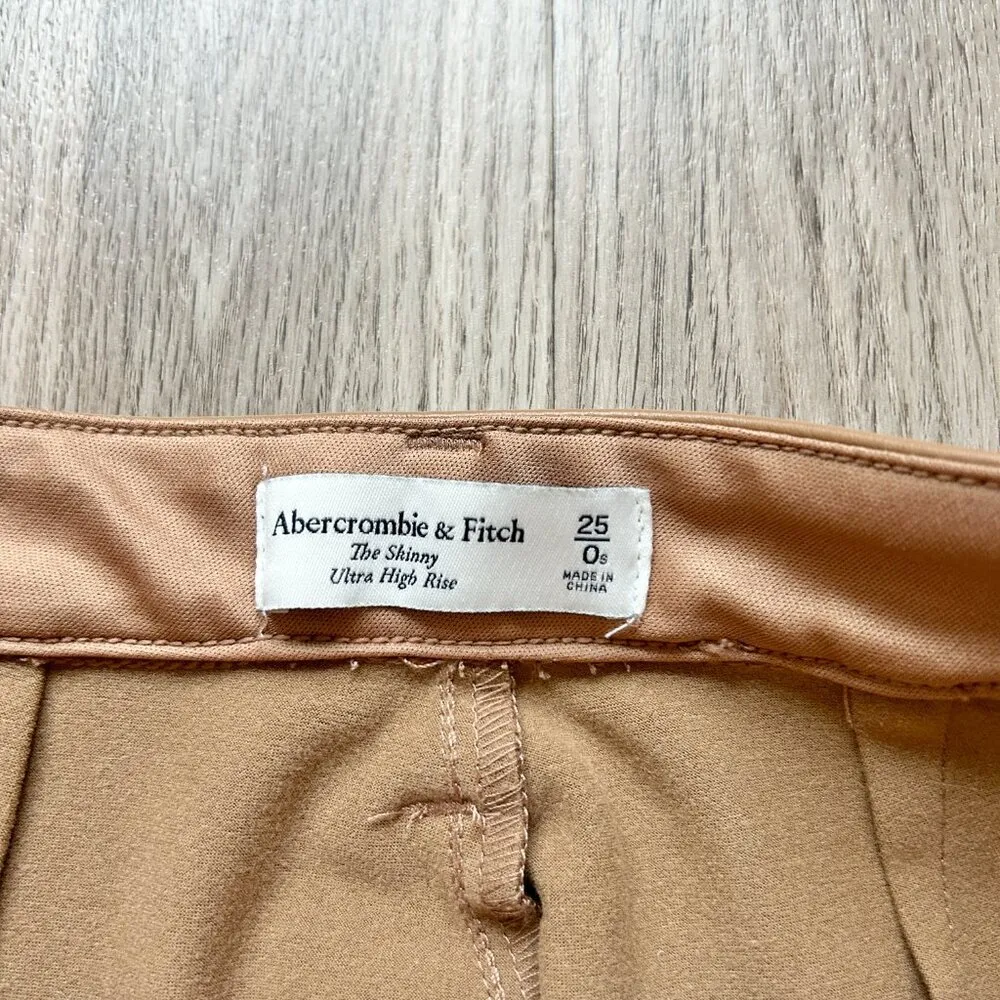 Abercrombie & Fitch Ultra High Rise Vegan Faux Leather Pants Split Hem in Brown - Image 7