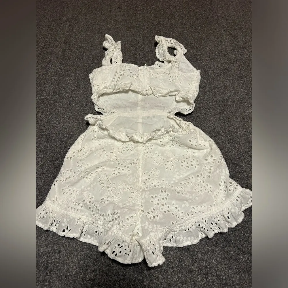 Majorelle $115 Revolve  White Open Back Abigail Romper Size XXS - Image 6