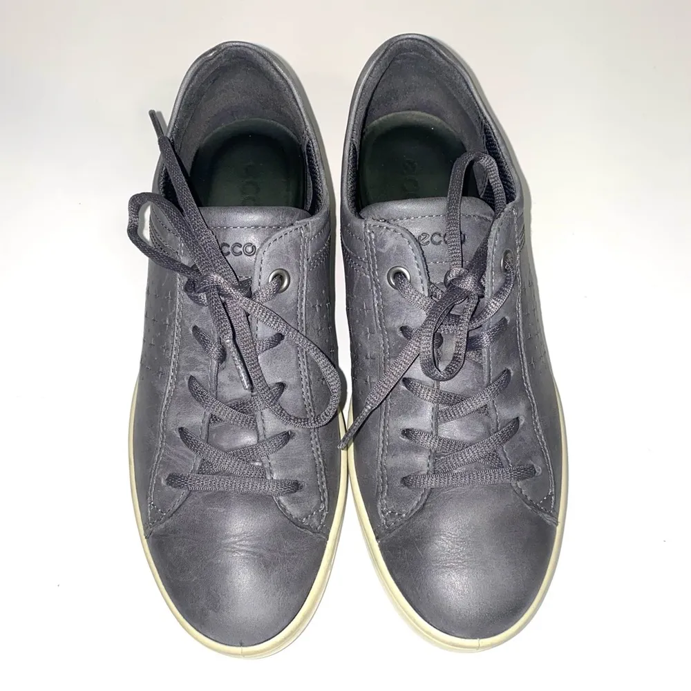 ECCO Fara Sambal Sneakers sz 8 - Image 2