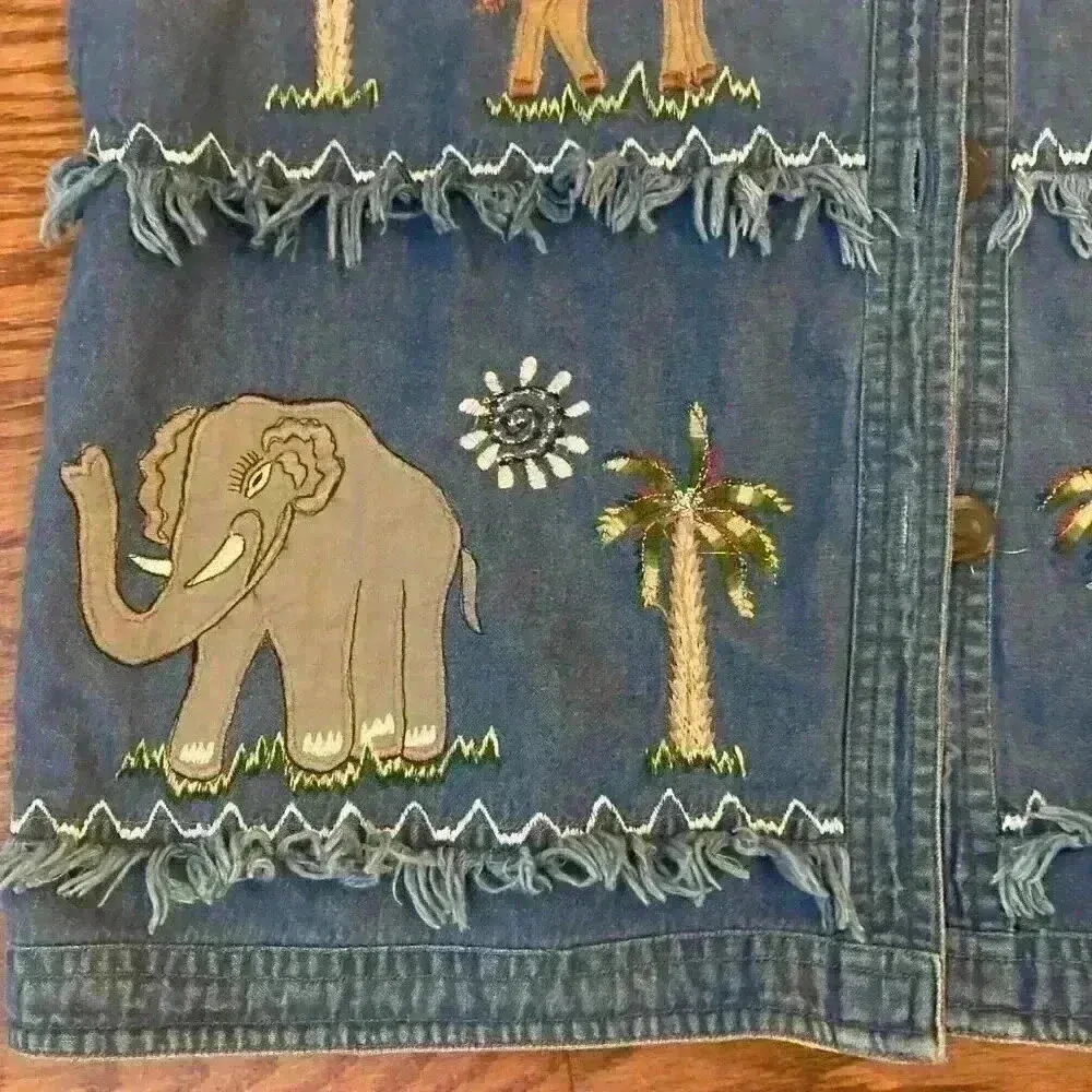 Vintage 90's Y2K Denim Vest Embroidered Safari Animals Size XL Made in India Blue - Image 3