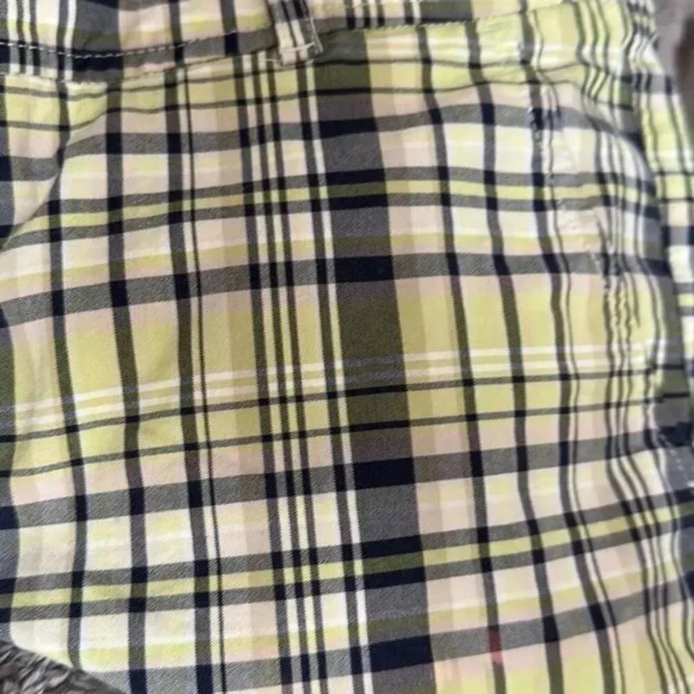 Dockers Golf‎ Bermuda Shorts Size 4 - Image 3